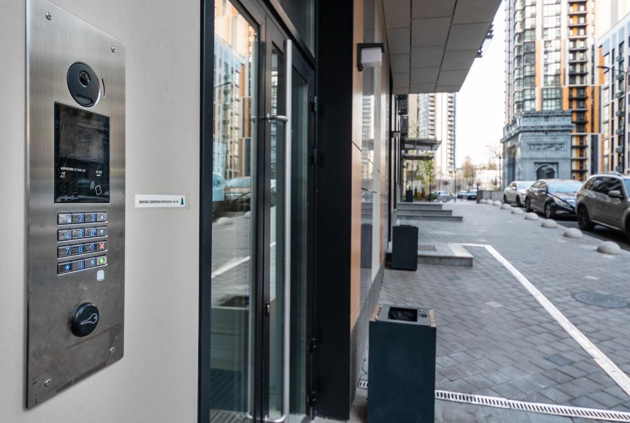 Апартаменти-Студіо "Premium Lux Apartments French Quarter 2" З Гідромасажною Ванною Чи З Душем Kiev Exterior foto