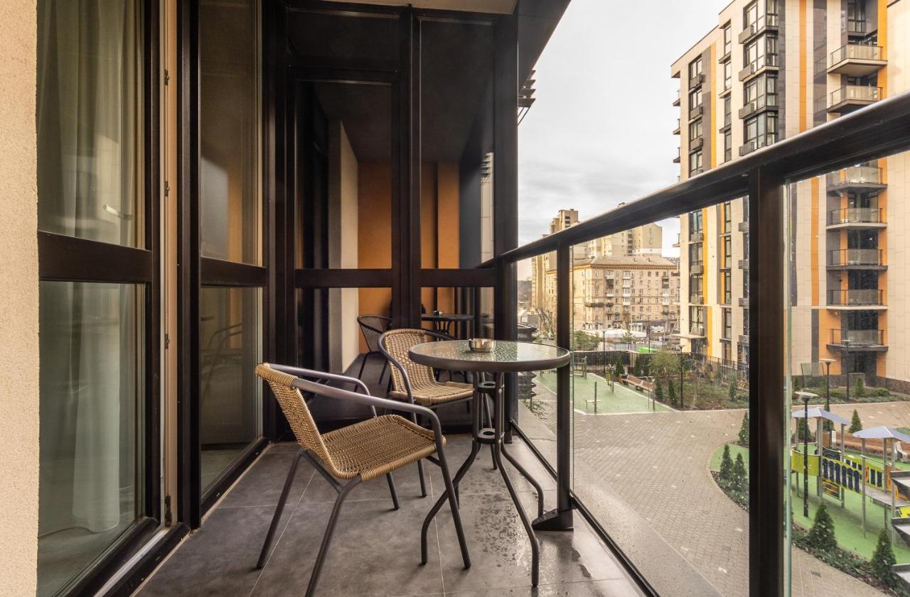 Апартаменти-Студіо "Premium Lux Apartments French Quarter 2" З Гідромасажною Ванною Чи З Душем Kiev Exterior foto